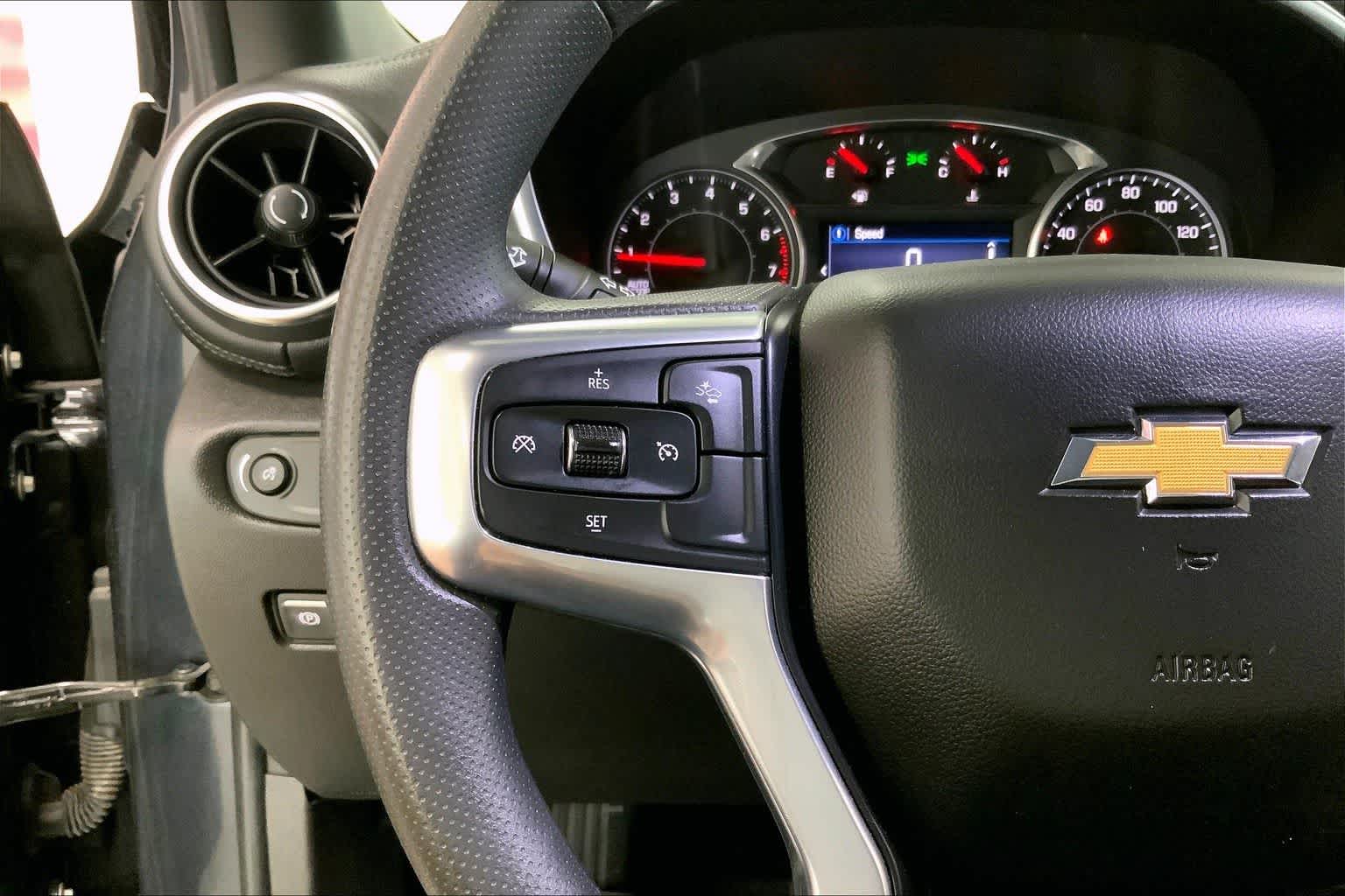 Thumbnail: 2022 Chevrolet Blazer - 22