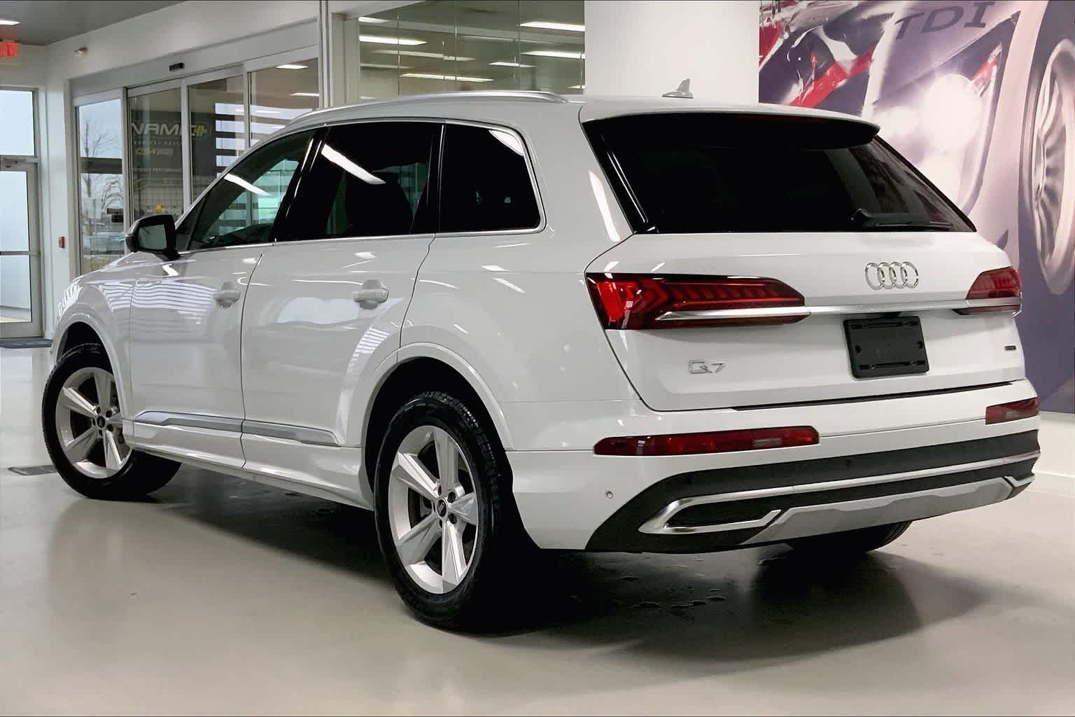 Thumbnail: 2022 Audi Q7 - 4