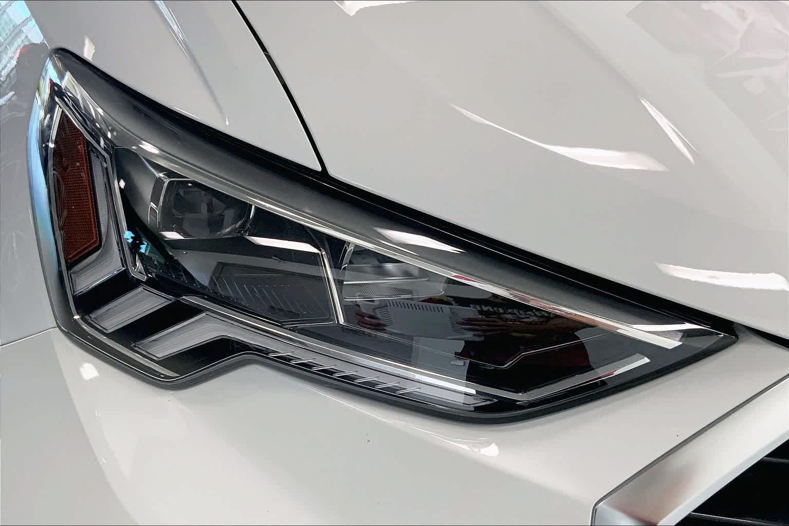 Thumbnail: 2025 Audi Q3 - 29