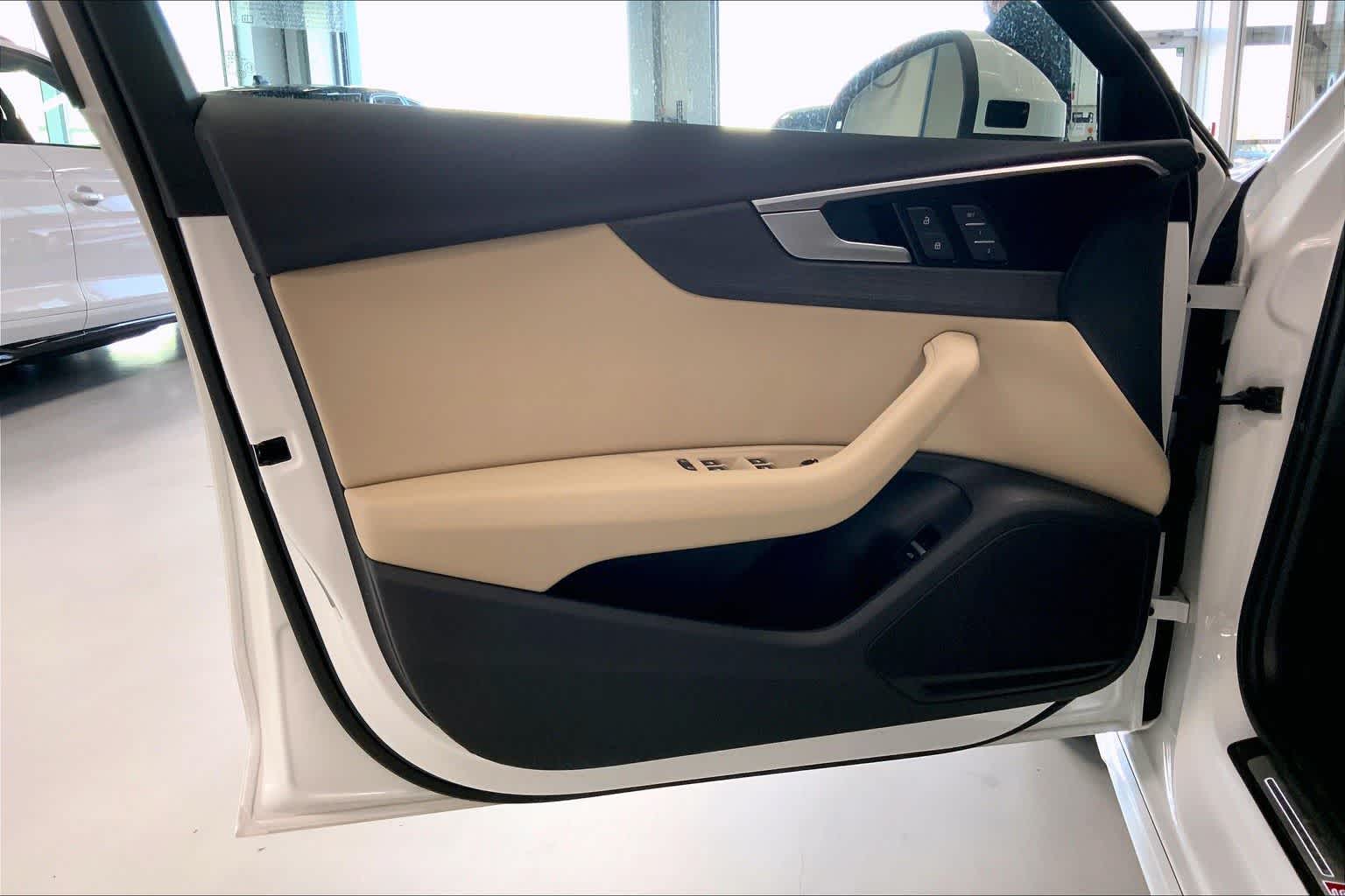 Thumbnail: 2021 Audi A4 - 27