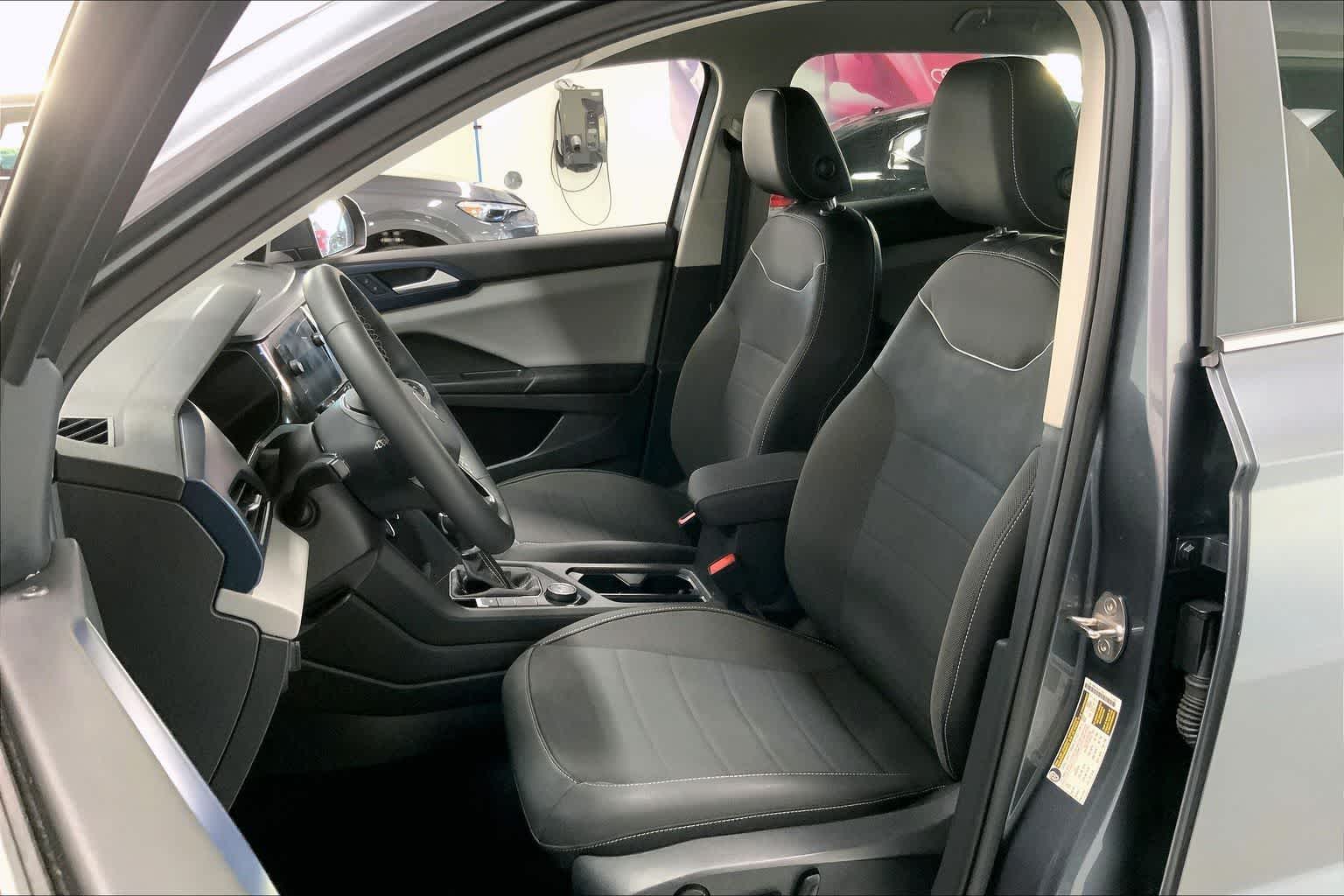 Thumbnail: 2023 Volkswagen Taos - 11