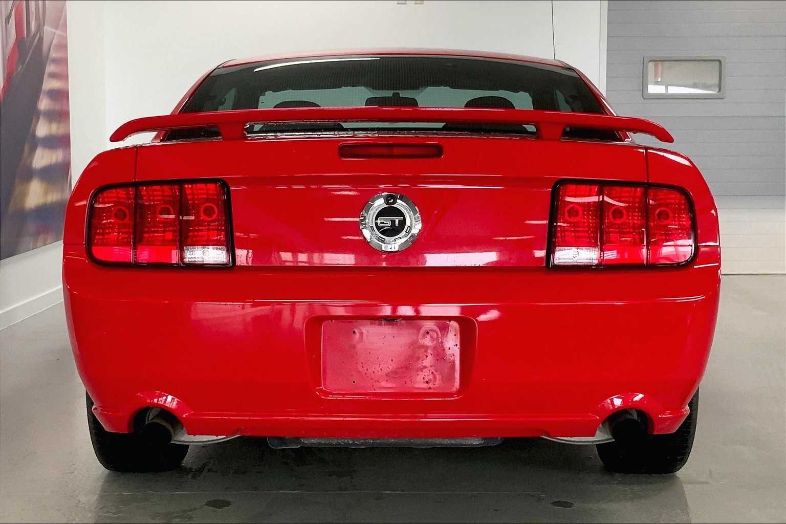 Thumbnail: 2006 Ford Mustang - 5