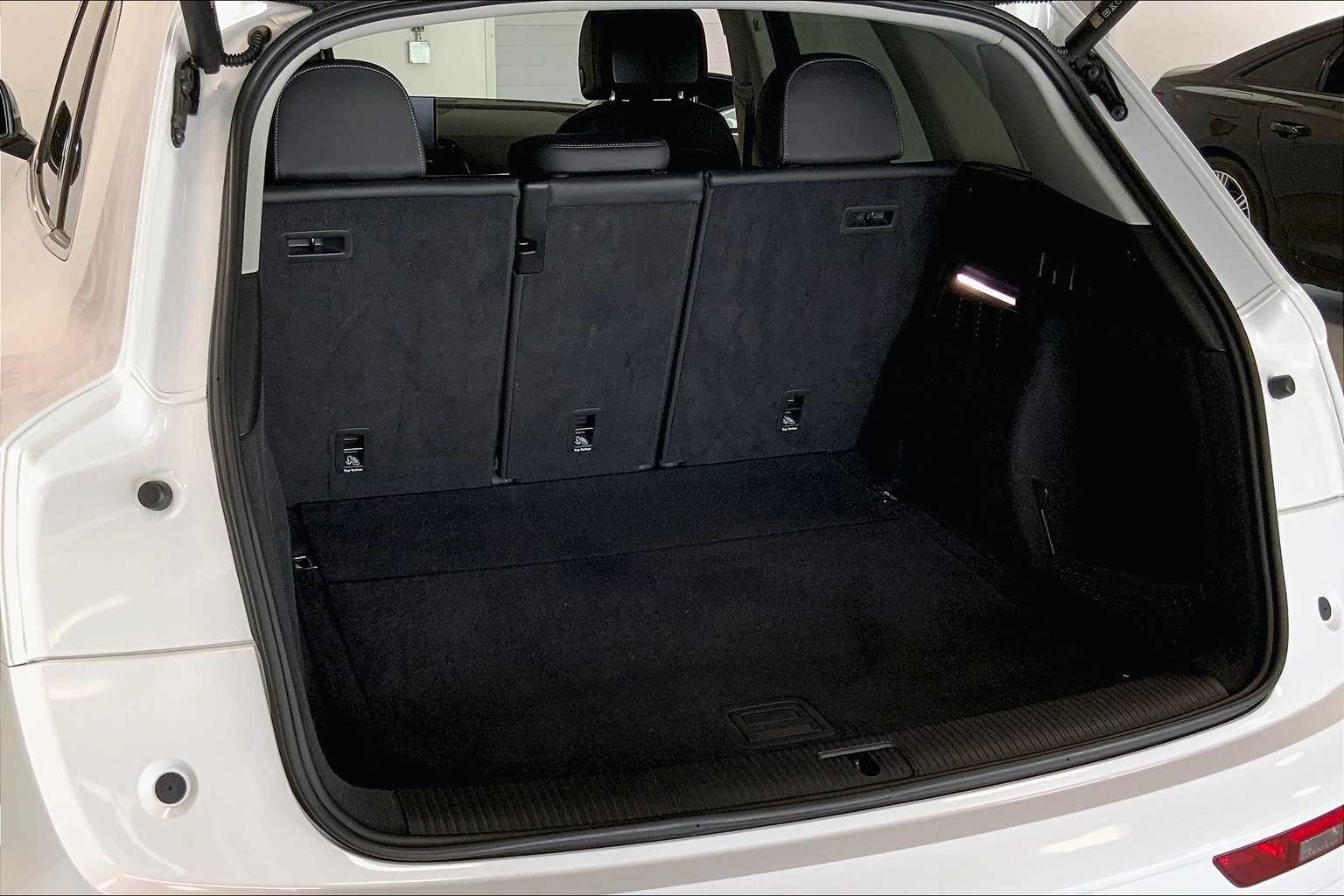 2021 Audi Q5 Premium Plus 17