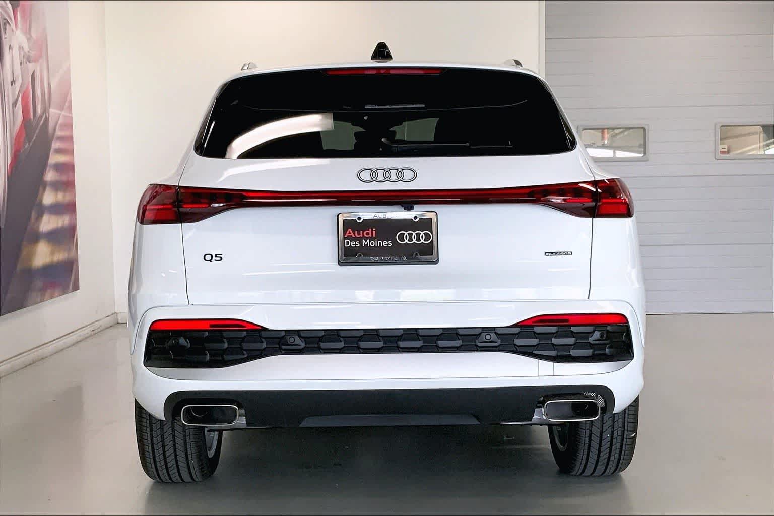 Thumbnail: 2025 Audi Q5 - 5