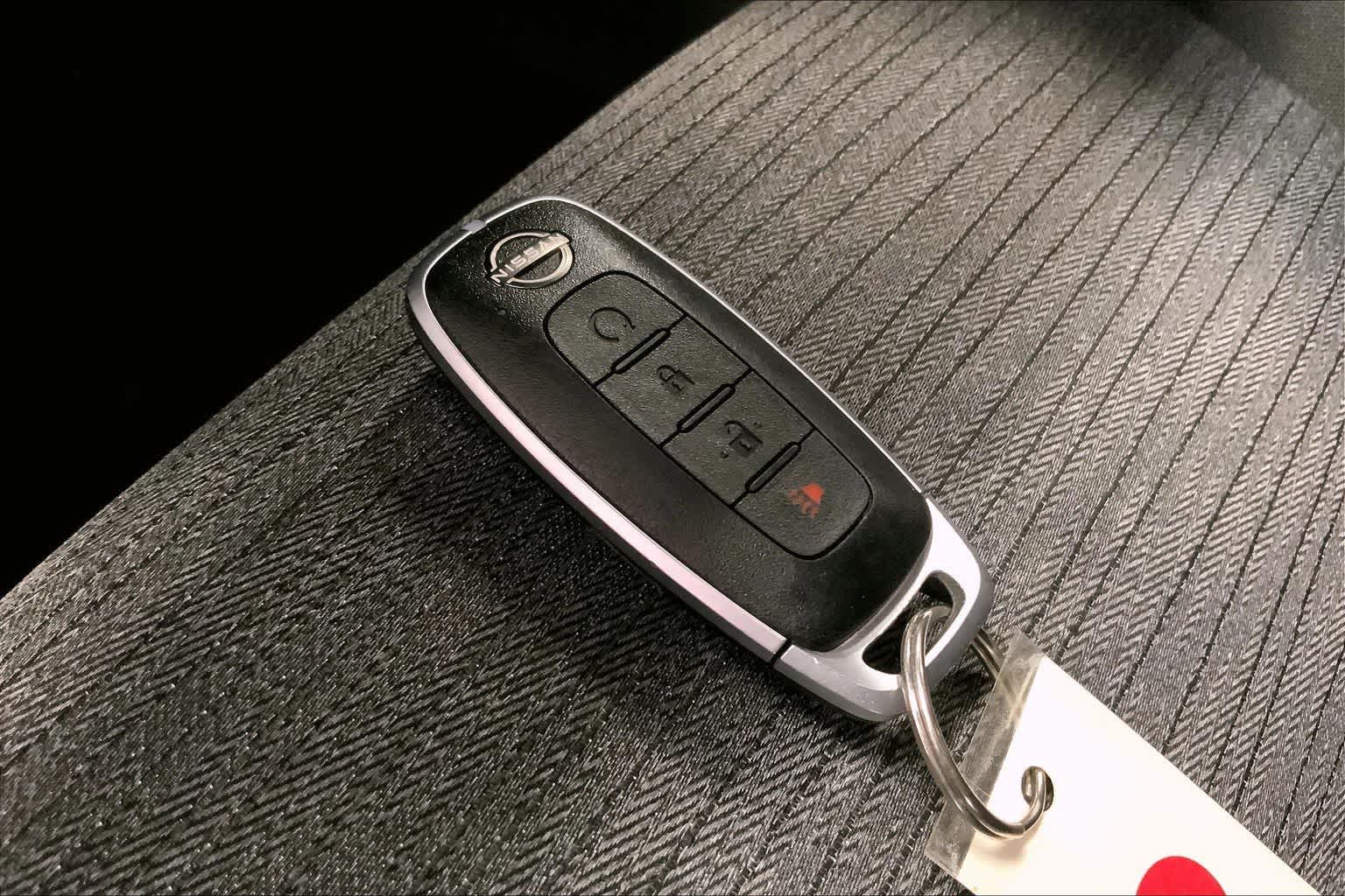 Thumbnail: 2023 Nissan Rogue - 16