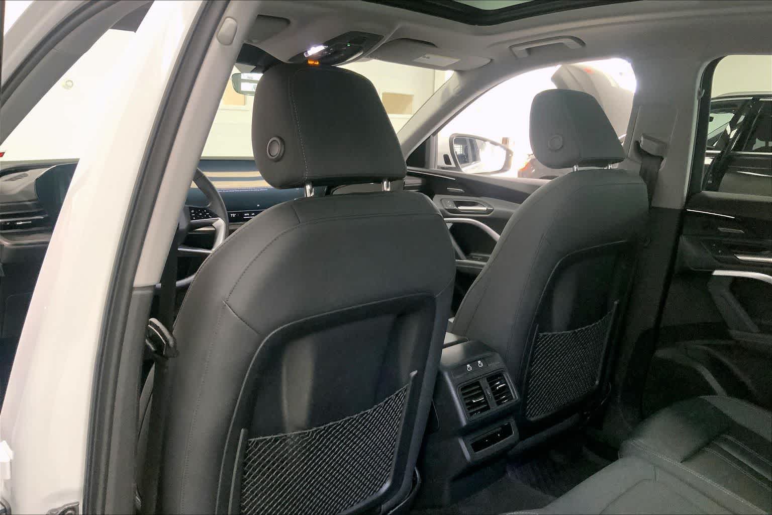 Thumbnail: 2025 Audi Q5 - 11