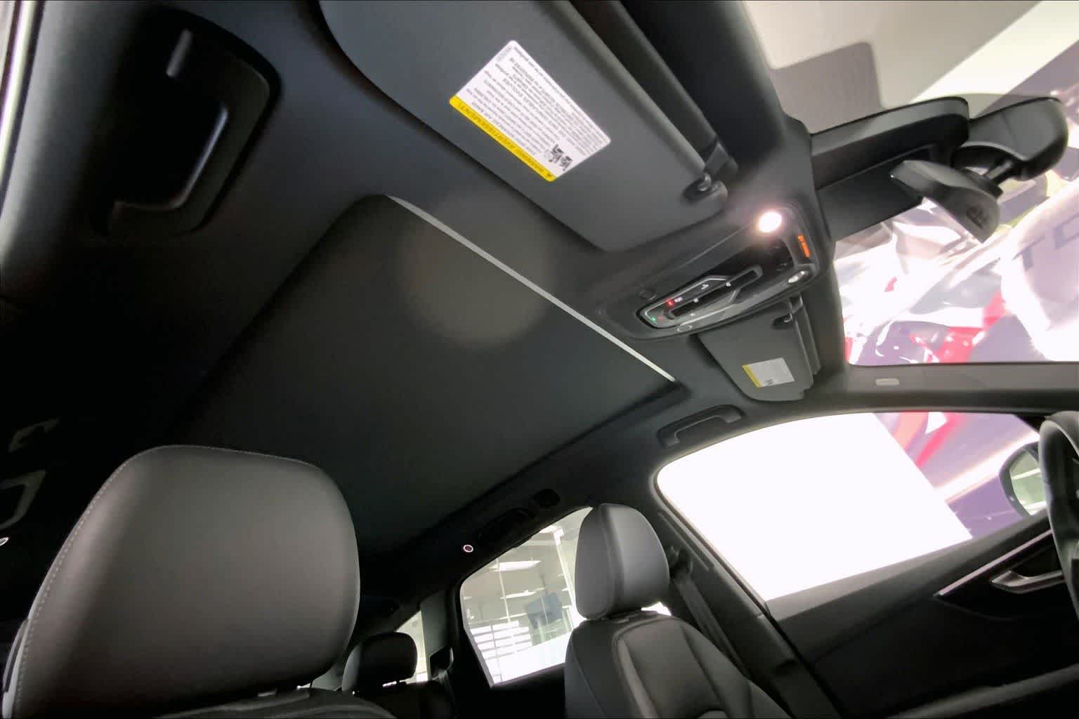 Thumbnail: 2025 Audi Q7 - 30