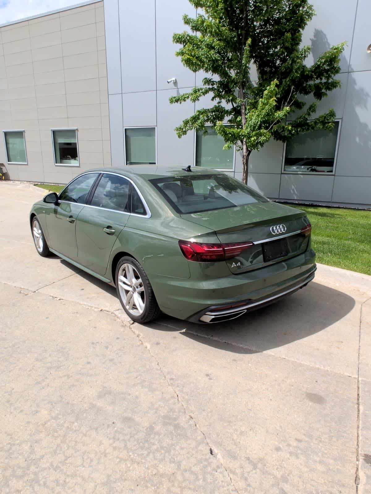 Thumbnail: 2023 Audi A4 - 4