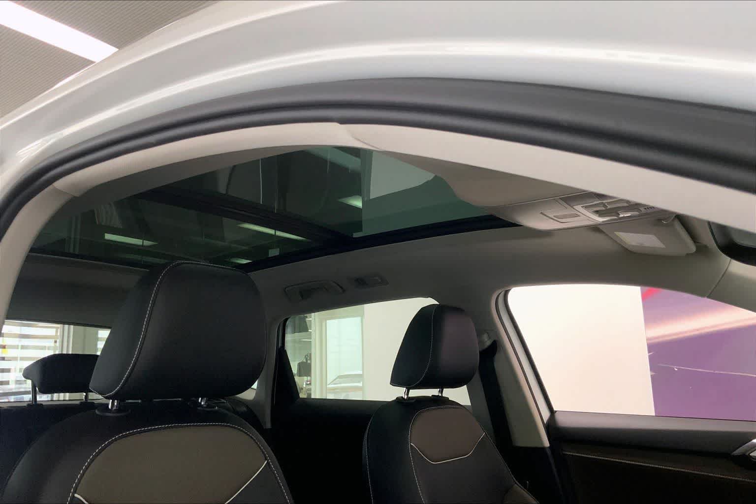 Thumbnail: 2023 Volkswagen Taos - 28