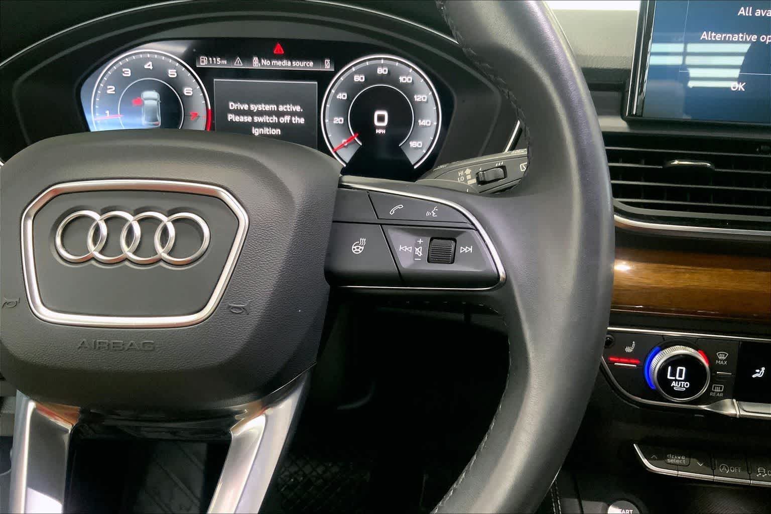 Thumbnail: 2023 Audi Q5 - 22