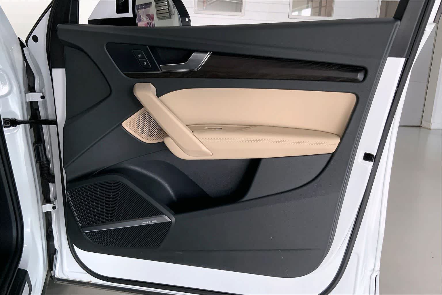 Thumbnail: 2019 Audi Q5 - 26