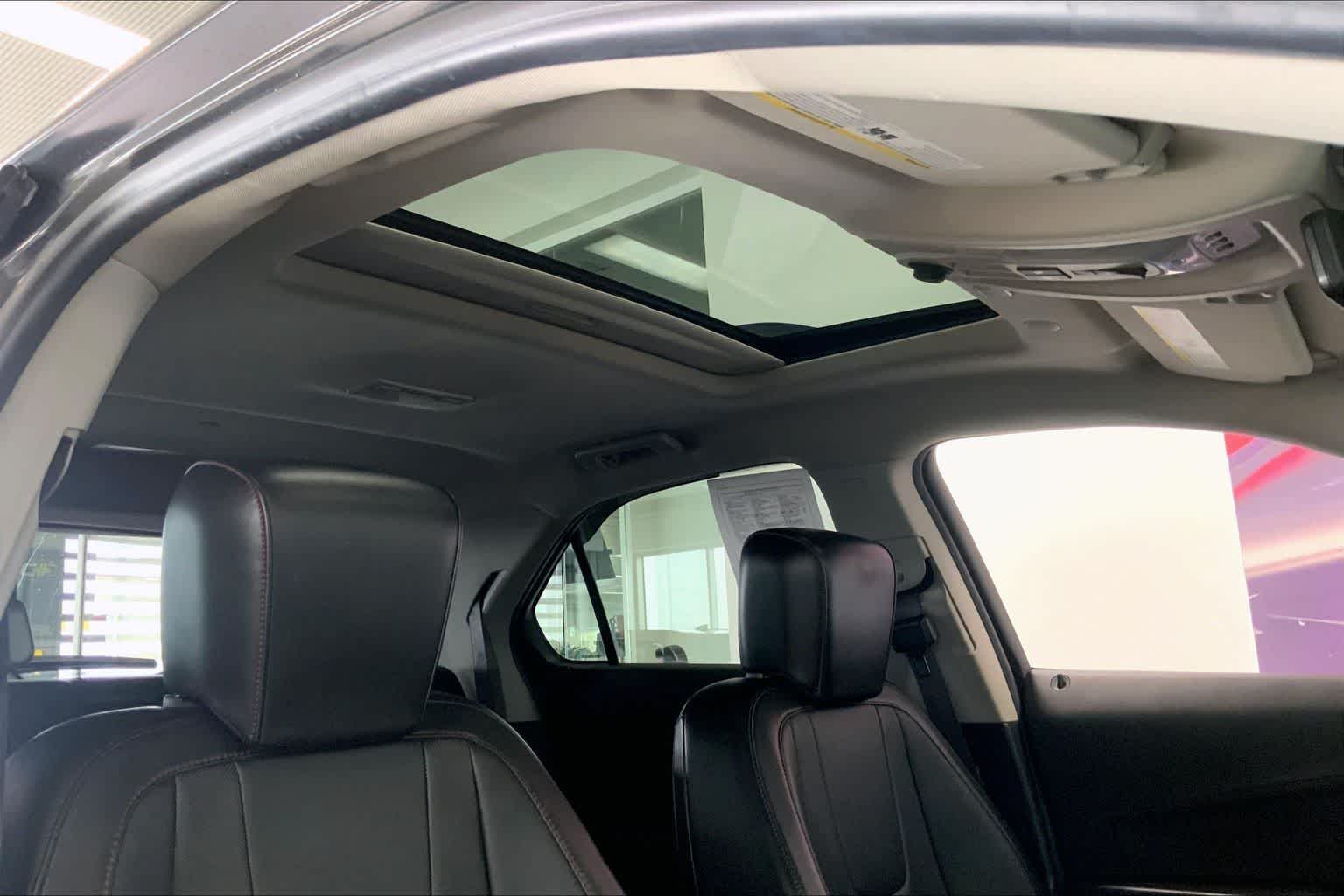 Thumbnail: 2017 Chevrolet Equinox - 28