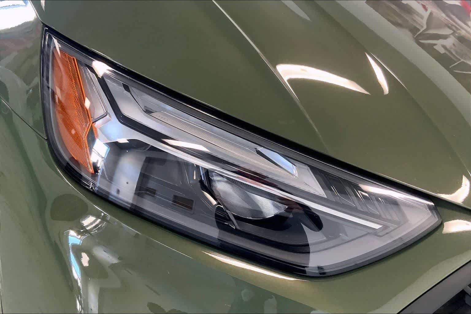 Thumbnail: 2025 Audi Q5 - 29