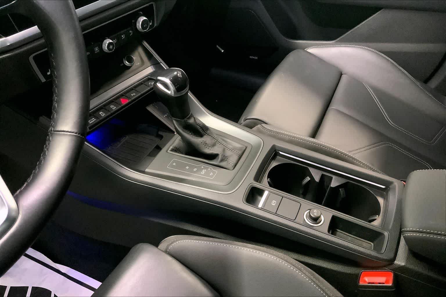 Thumbnail: 2023 Audi Q3 - 15