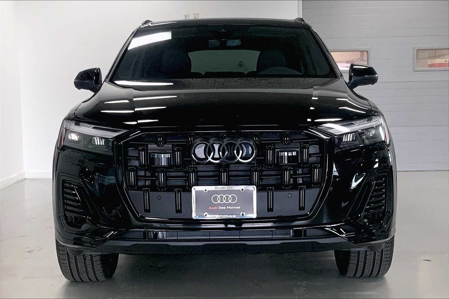 Thumbnail: 2026 Audi Q7 - 6