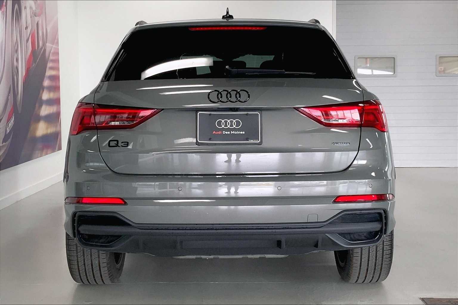 Thumbnail: 2025 Audi Q3 - 5