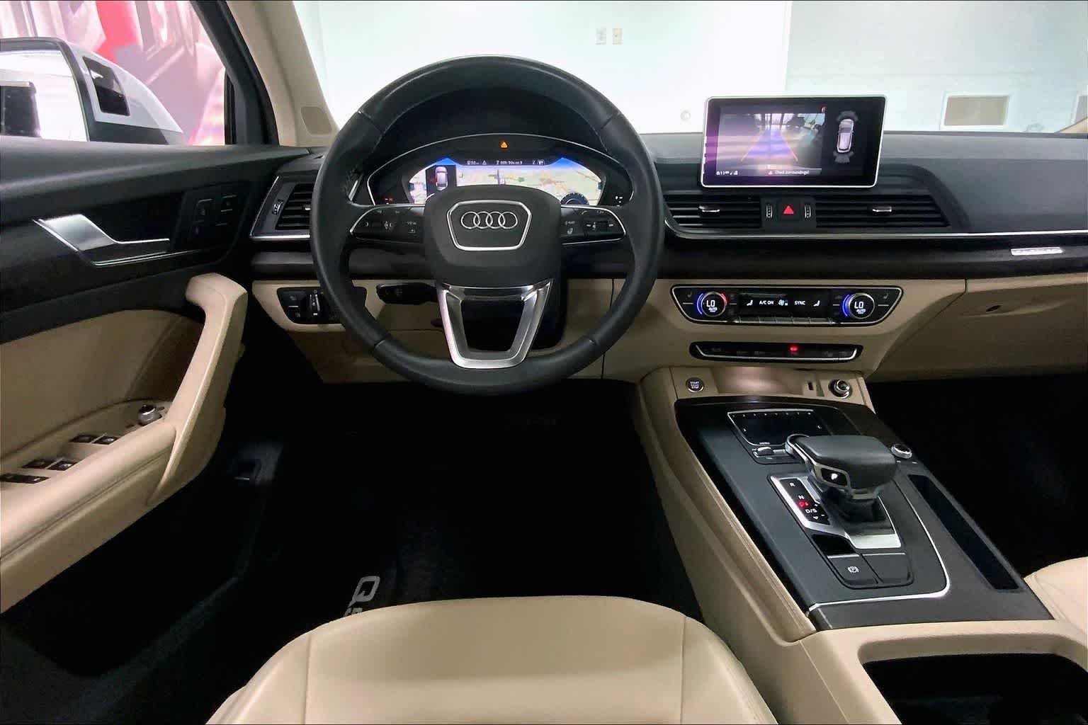 Thumbnail: 2019 Audi Q5 - 13