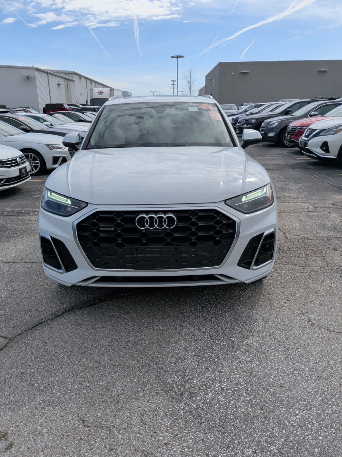 Thumbnail: 2023 Audi Q5 - 8