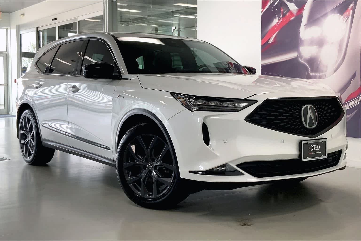 Thumbnail: 2022 Acura MDX - 18