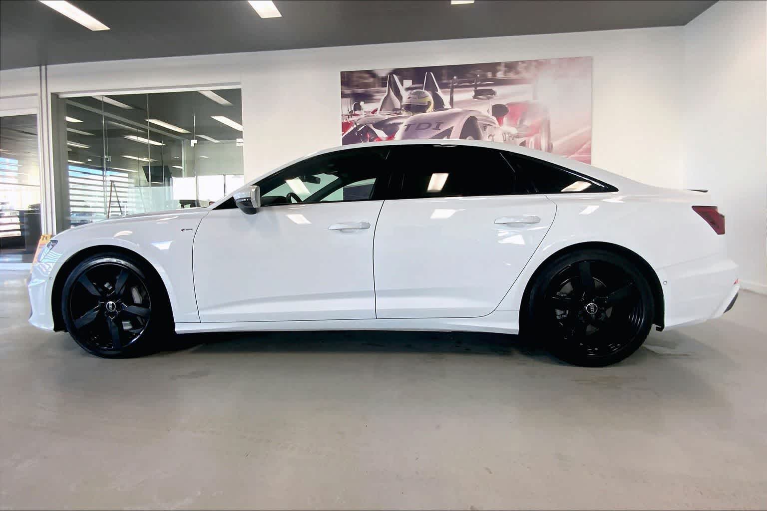 Thumbnail: 2021 Audi A6 - 3