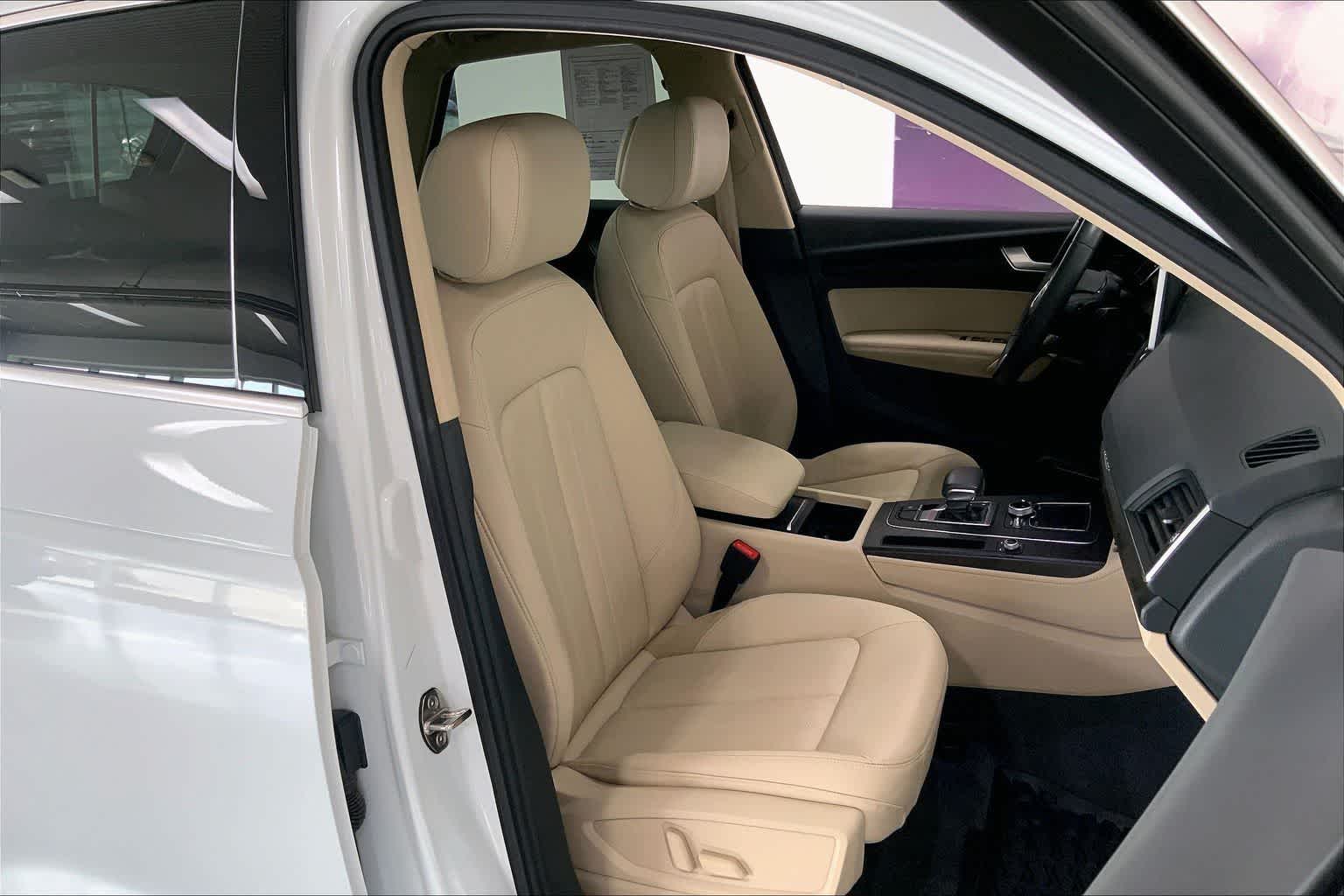 Thumbnail: 2019 Audi Q5 - 12