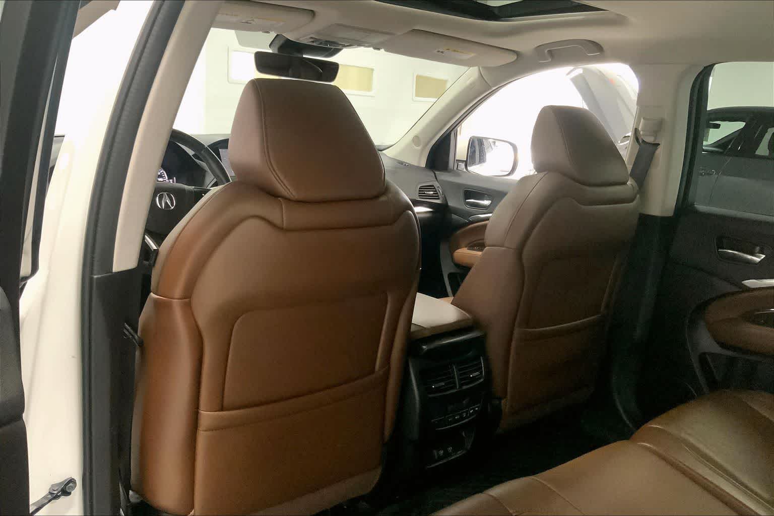 Thumbnail: 2017 Acura MDX - 11