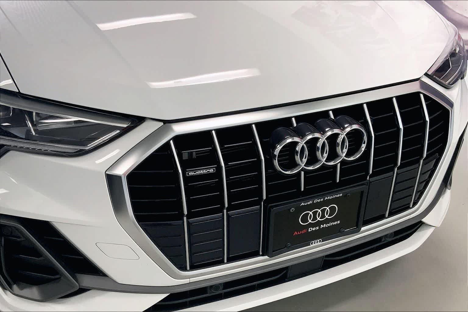 Thumbnail: 2025 Audi Q3 - 31