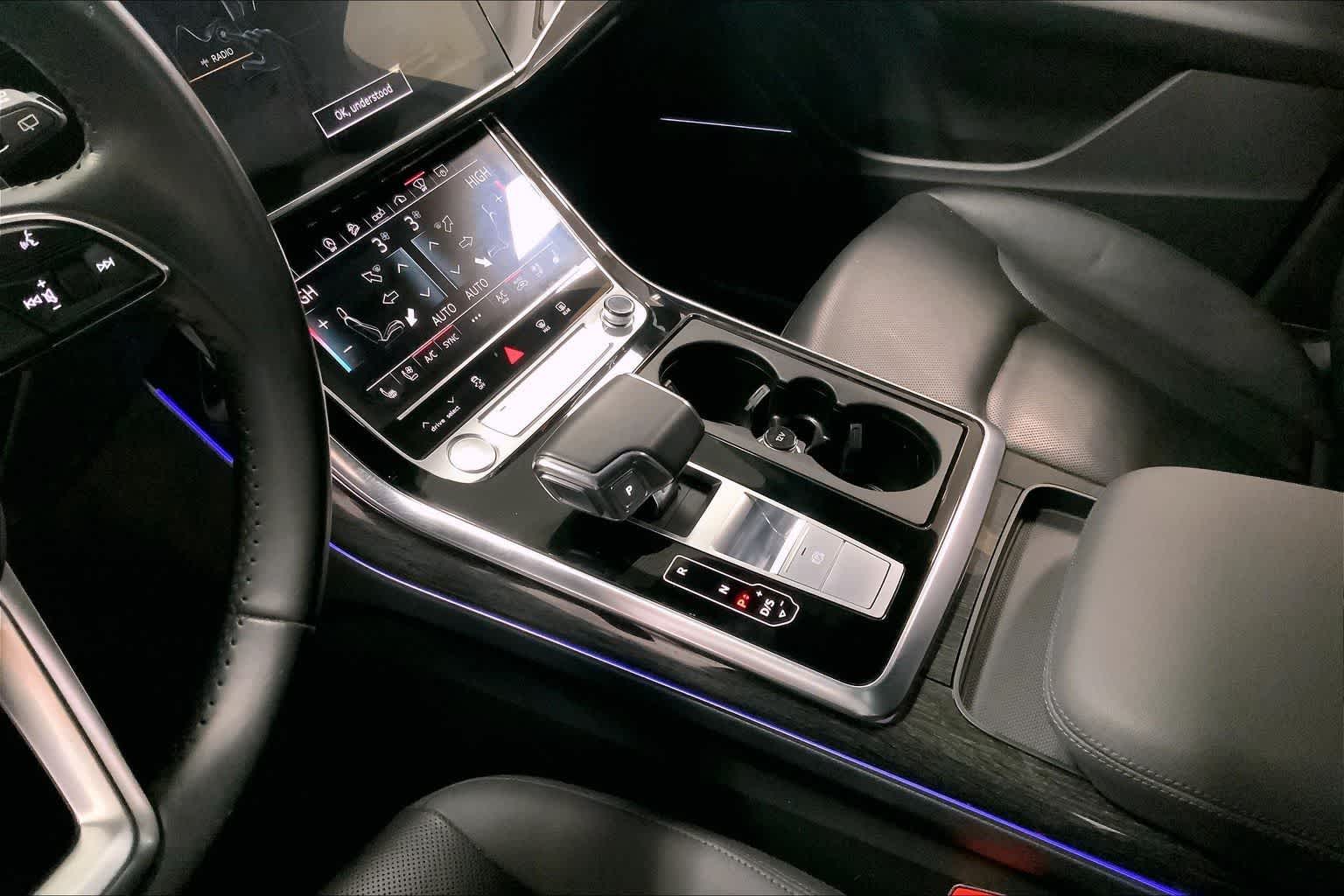 Thumbnail: 2020 Audi Q7 - 15