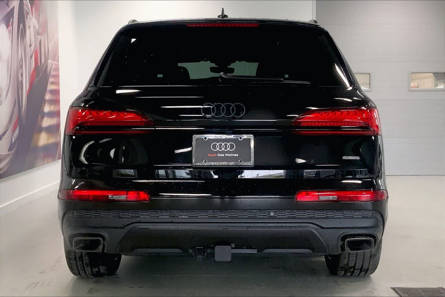 Thumbnail: 2026 Audi Q7 - 5