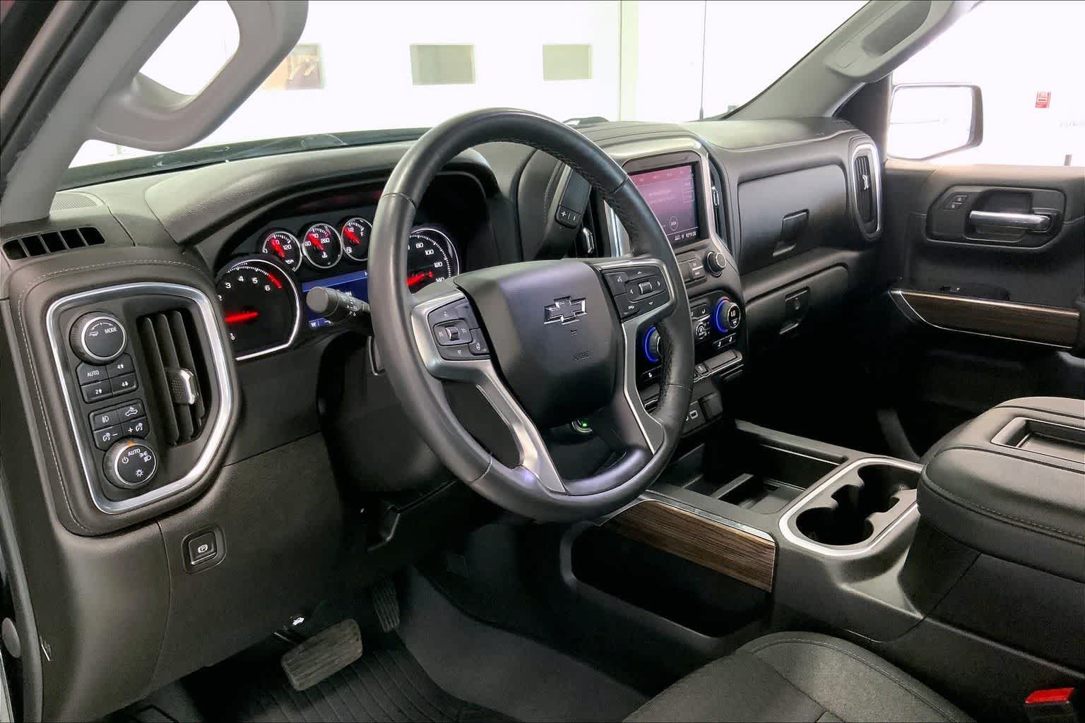 Thumbnail: 2022 Chevrolet Silverado 1500 - 2