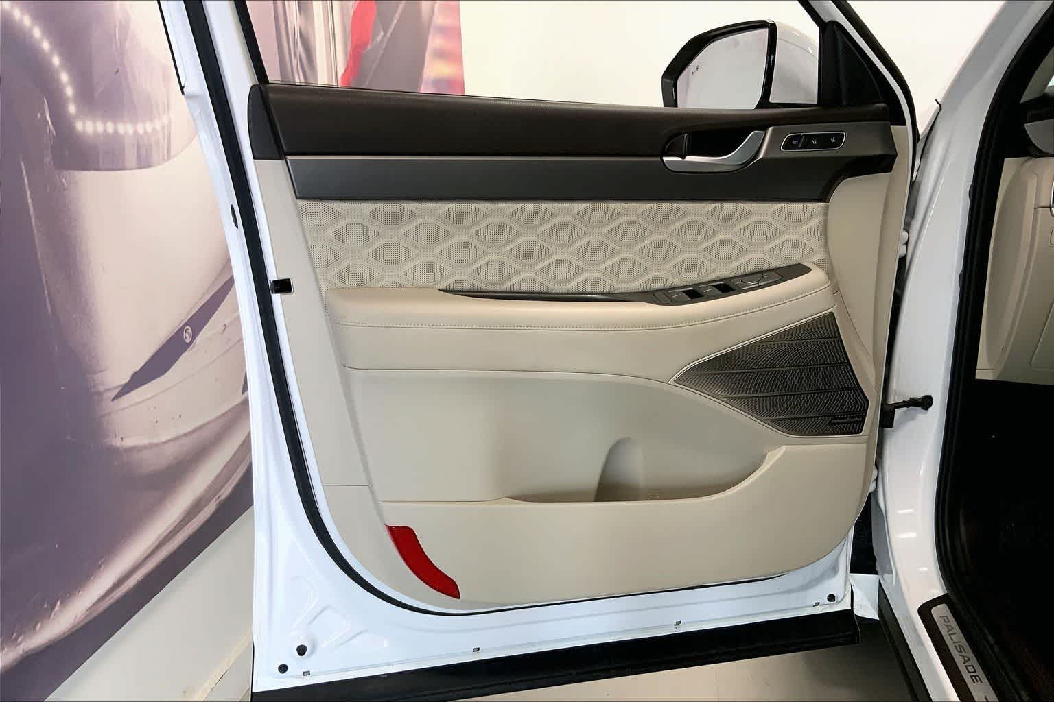 Thumbnail: 2021 Hyundai Palisade - 25