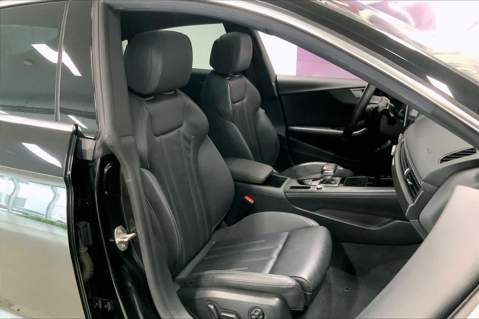 Thumbnail: 2021 Audi A5 - 11