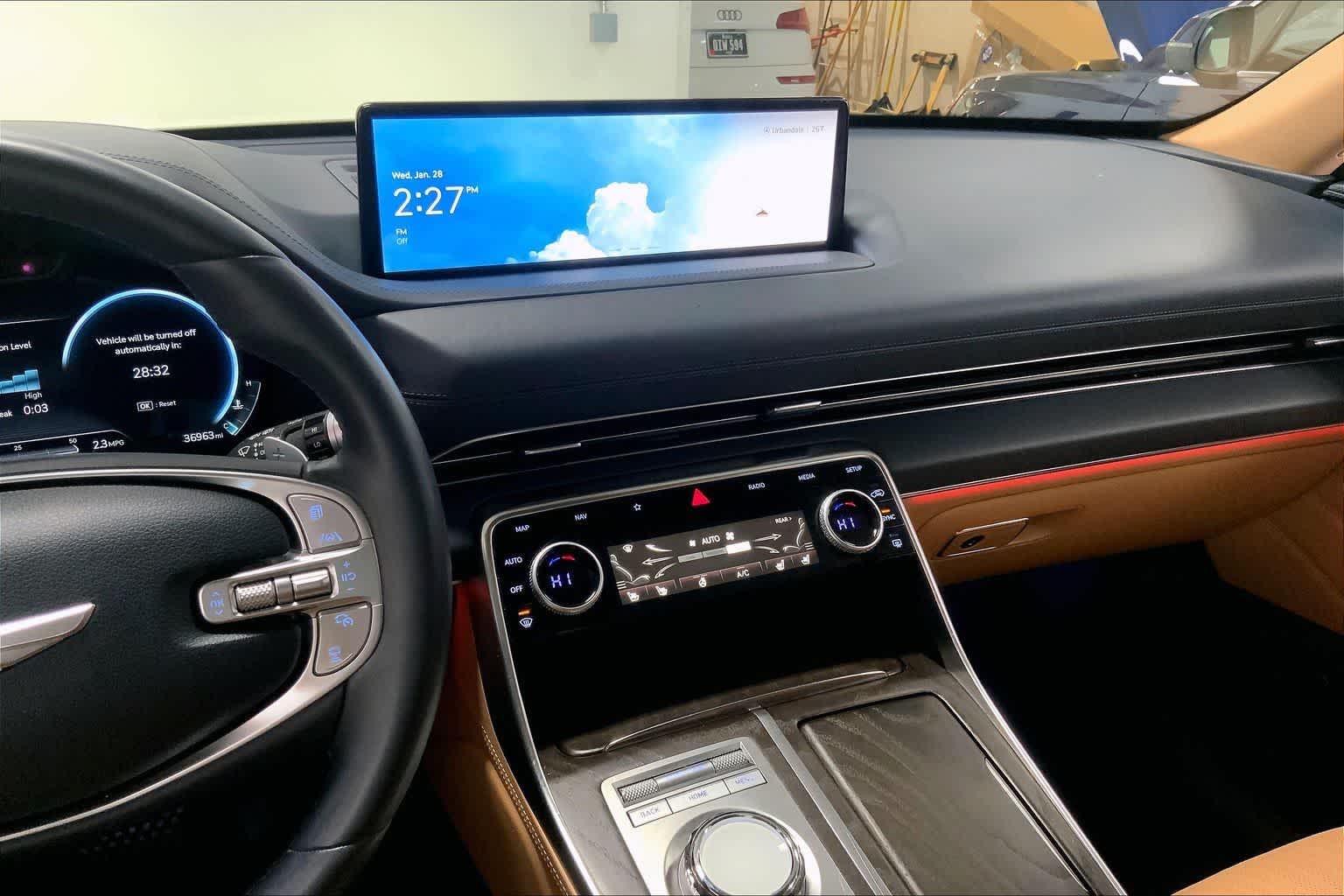 Thumbnail: 2023 Genesis GV80 - 13