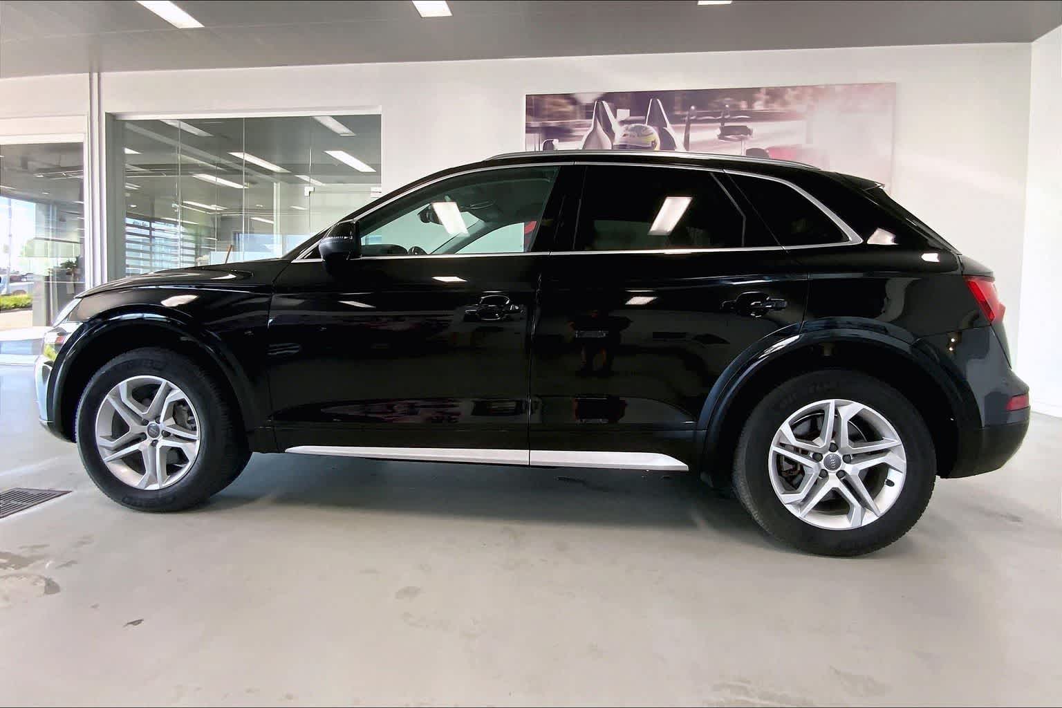 Thumbnail: 2019 Audi Q5 - 3