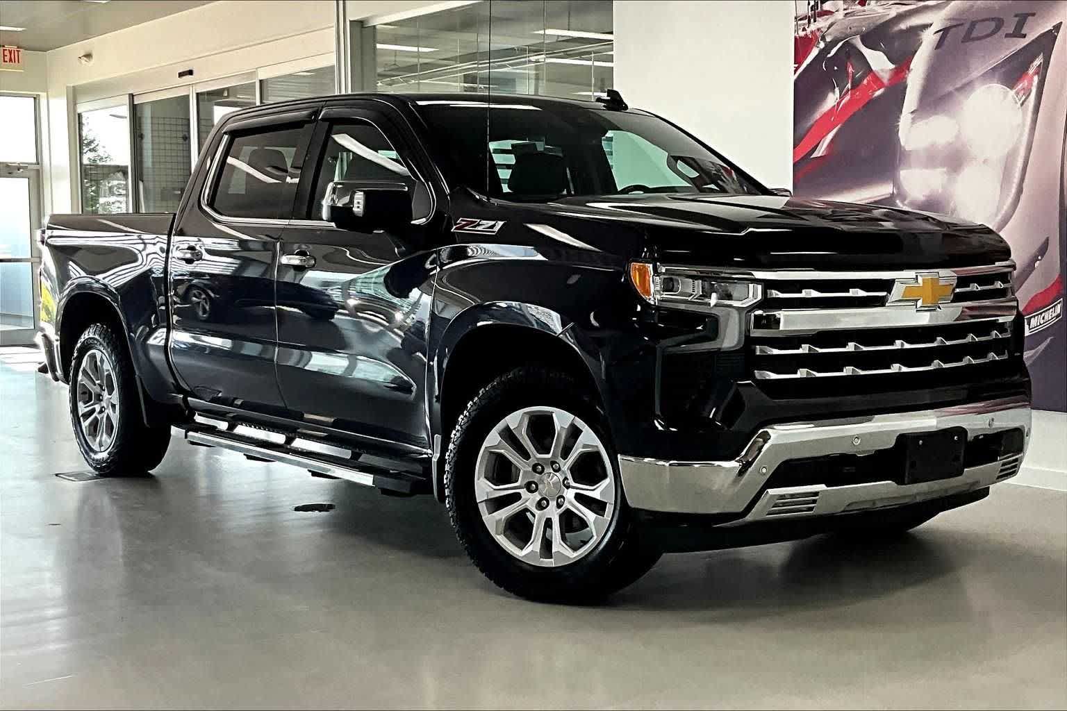 Thumbnail: 2022 Chevrolet Silverado 1500 - 18