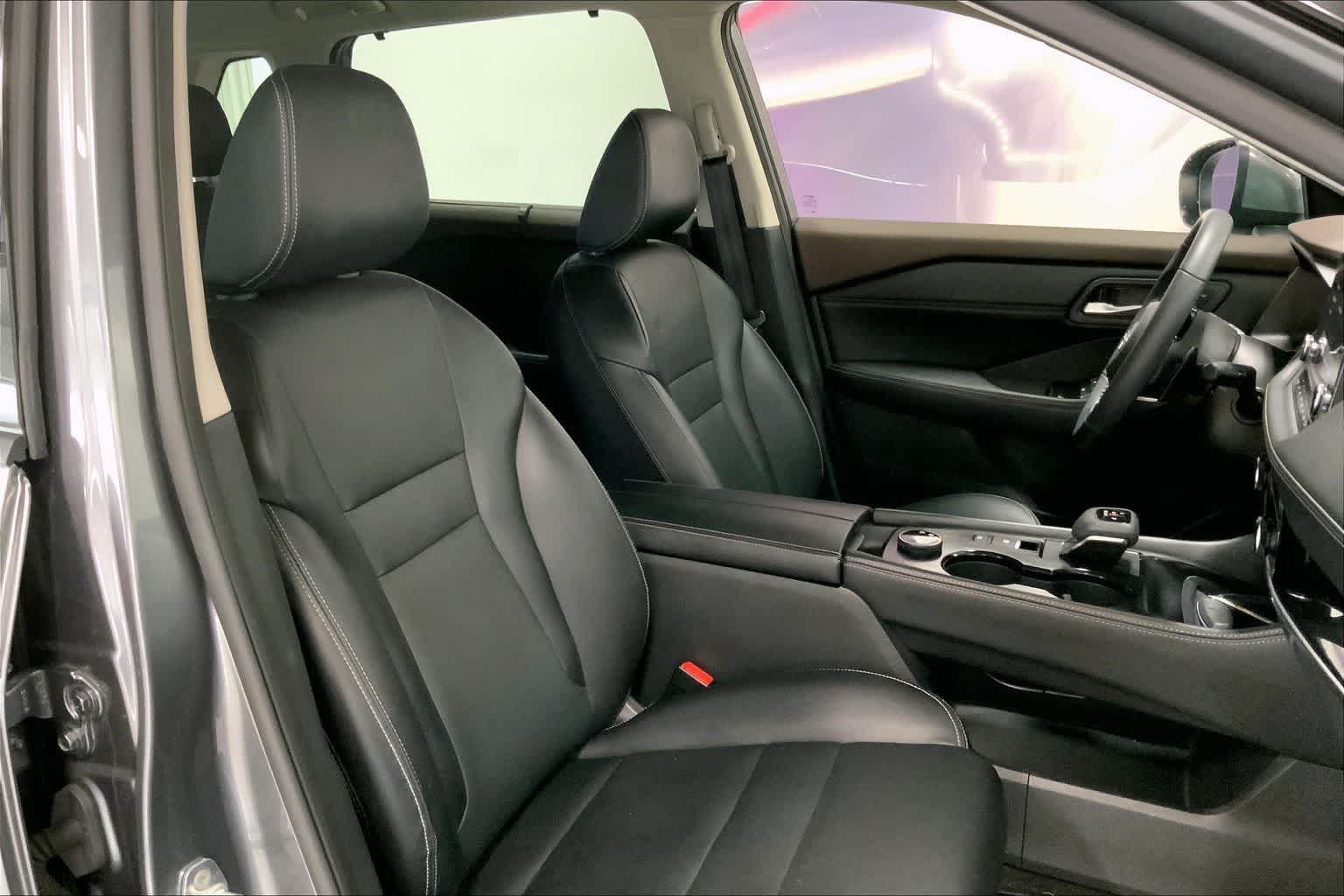 Thumbnail: 2023 Nissan Rogue - 13