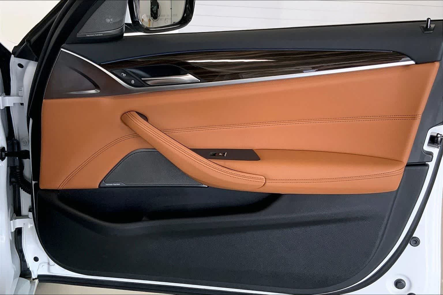 Thumbnail: 2019 BMW 5 Series - 26