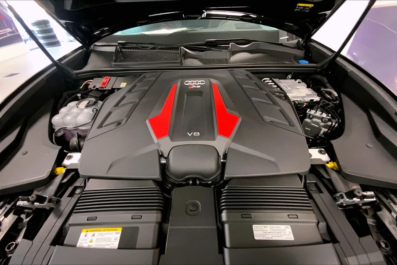 Thumbnail: 2026 Audi RS Q8 - 9