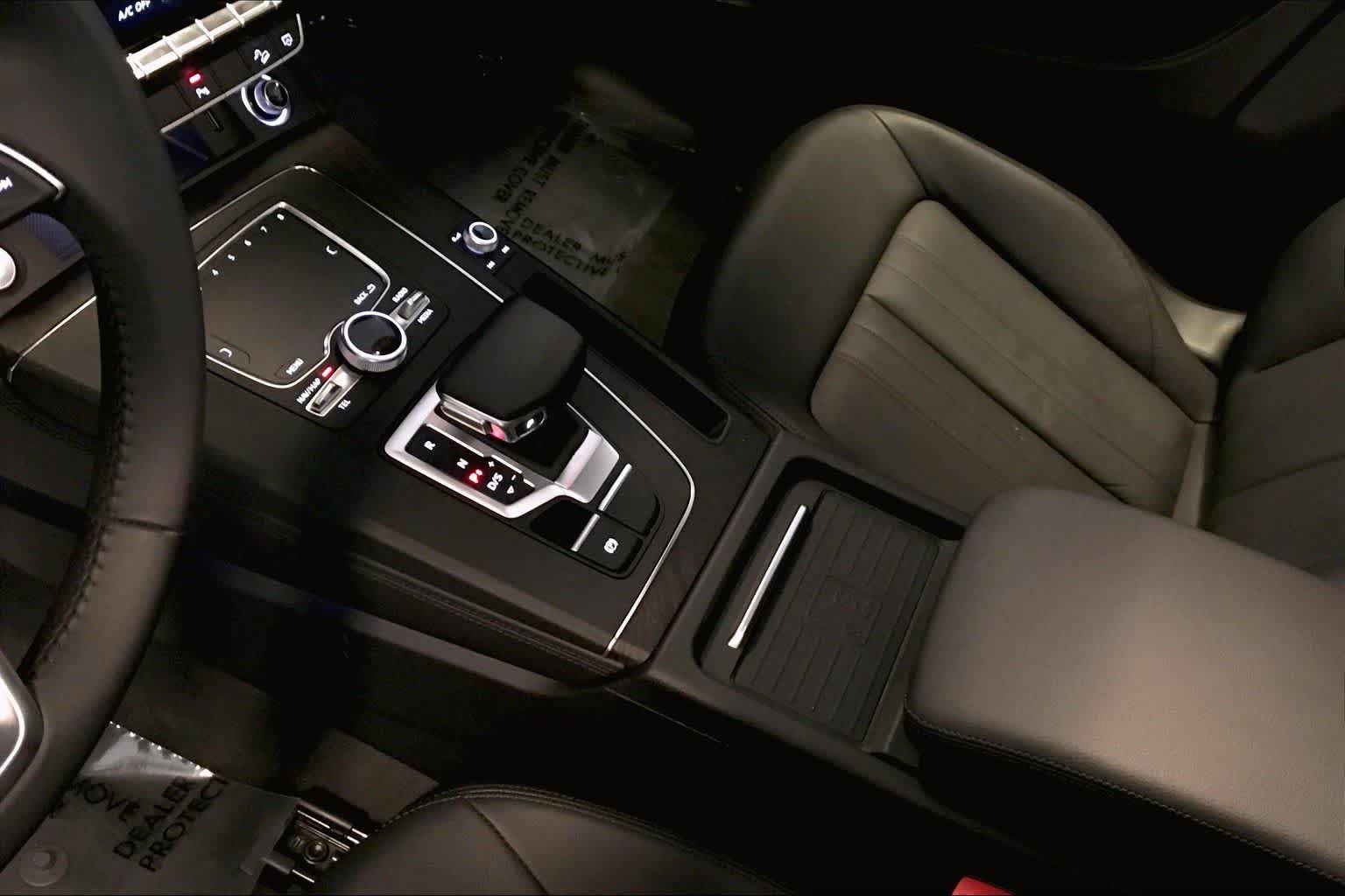 Thumbnail: 2019 Audi Q5 - 23