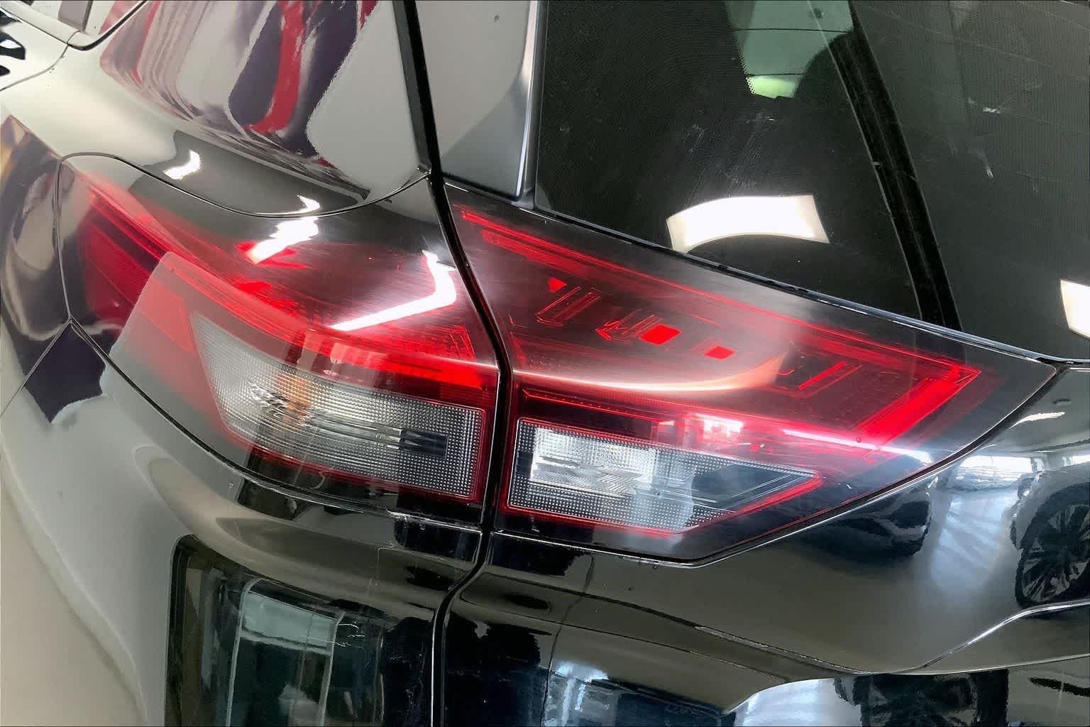 Thumbnail: 2023 Nissan Rogue - 29