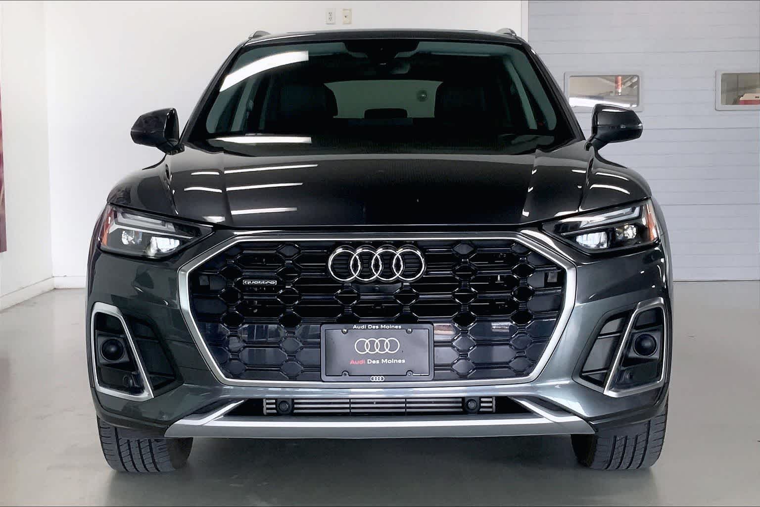 Thumbnail: 2023 Audi Q5 - 6