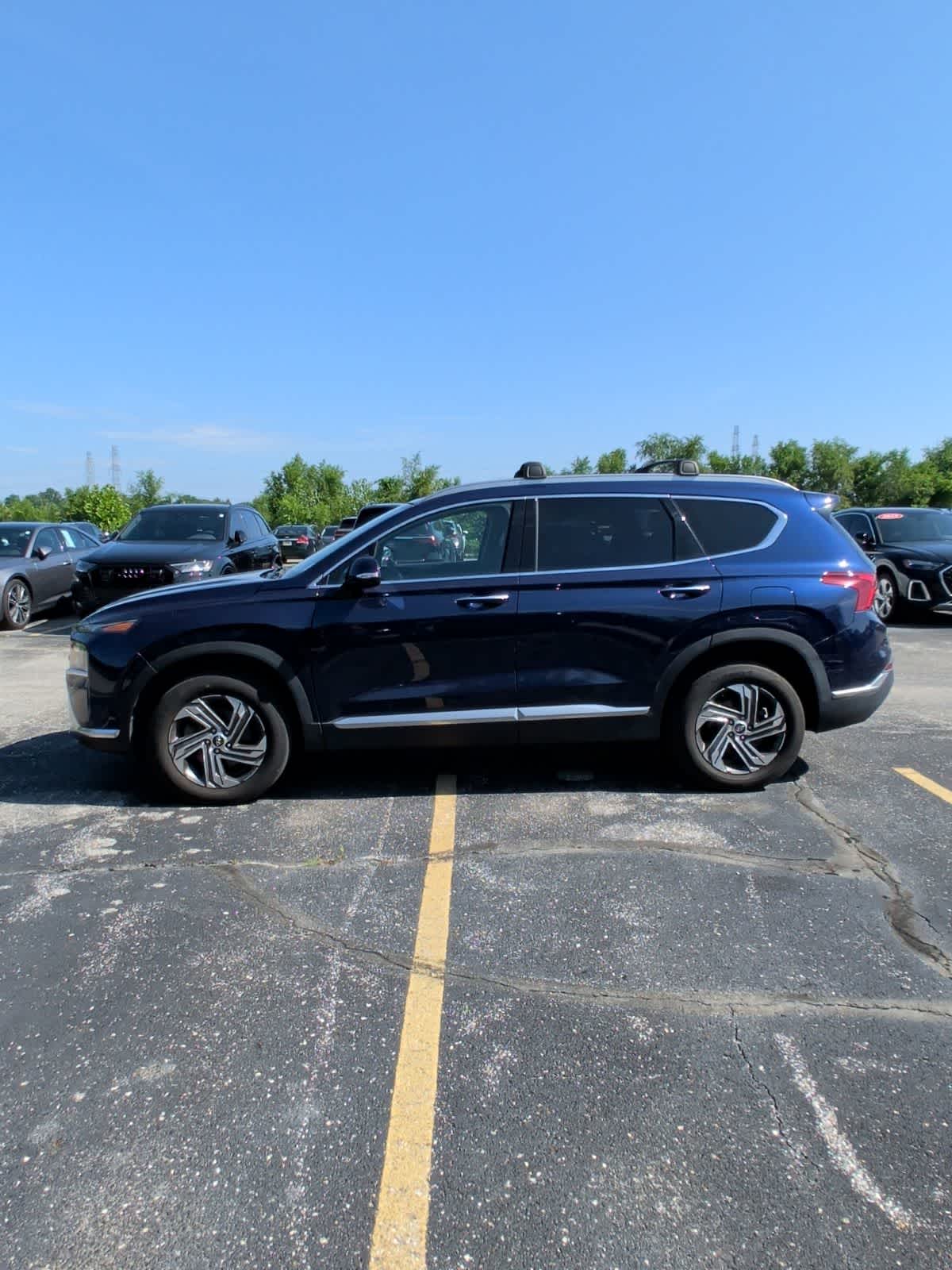 Thumbnail: 2022 Hyundai Santa Fe - 2