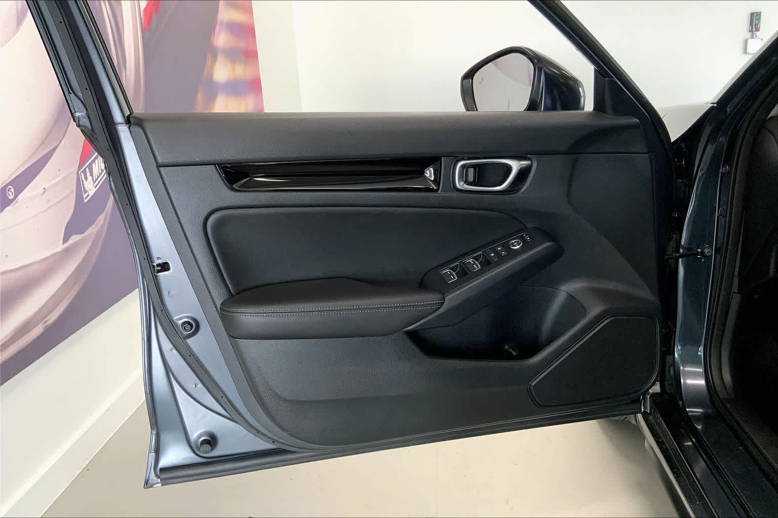 Thumbnail: 2024 Honda Civic - 23