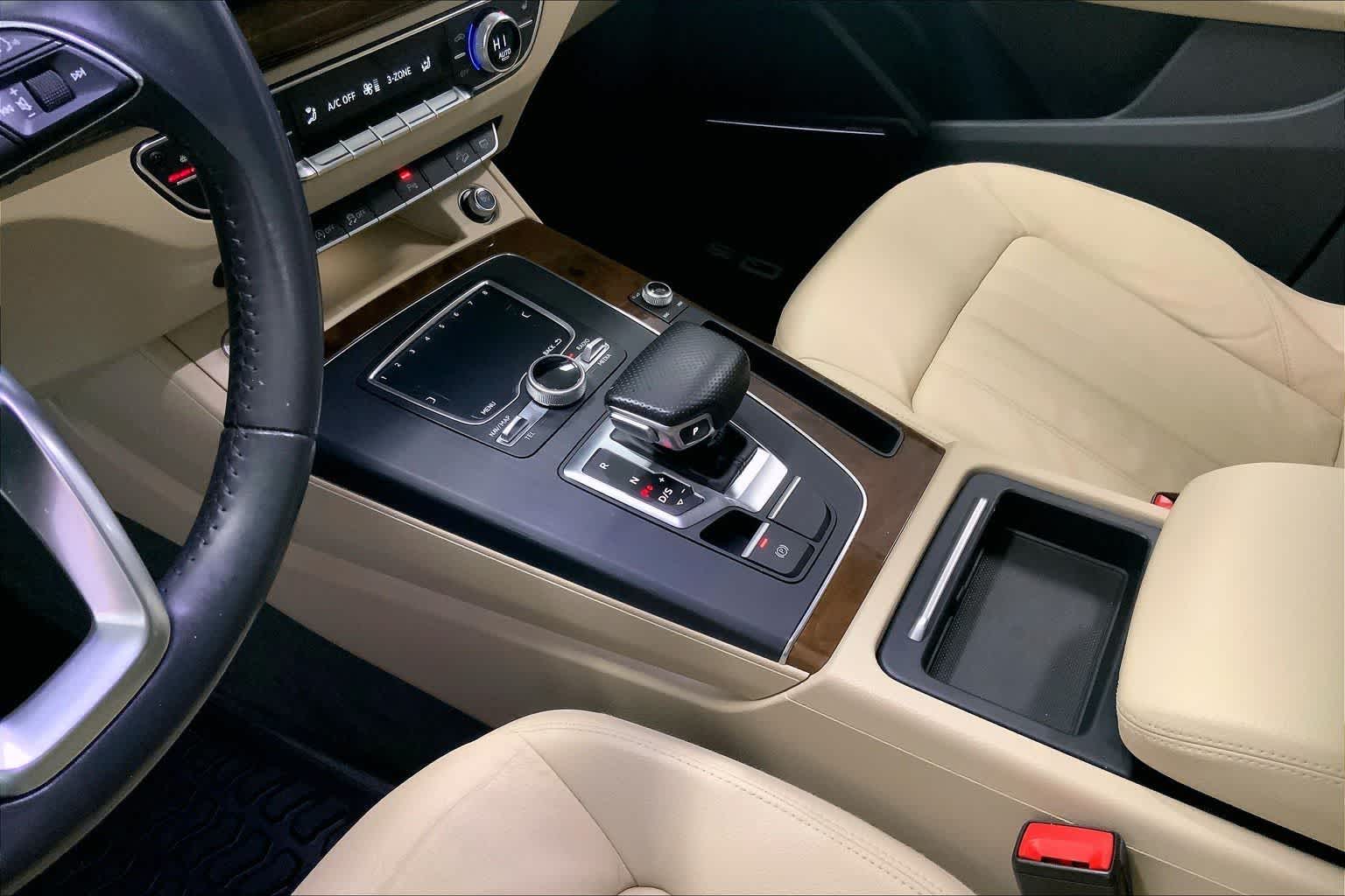 Thumbnail: 2018 Audi Q5 - 15