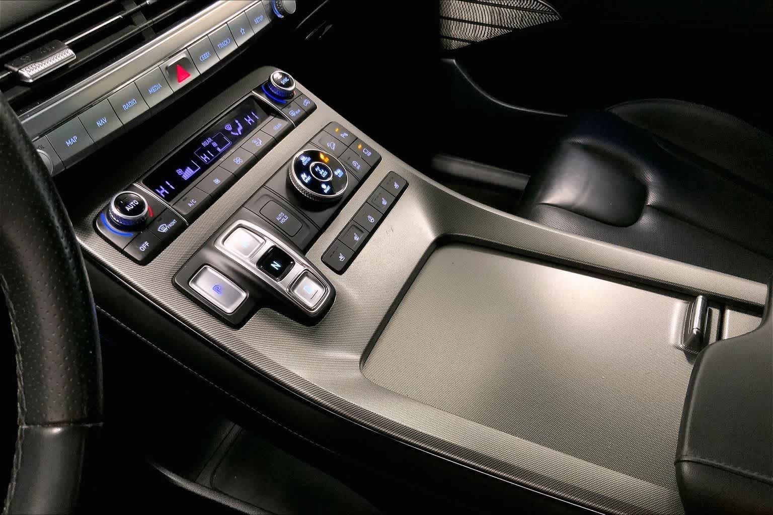 Thumbnail: 2020 Hyundai Palisade - 16