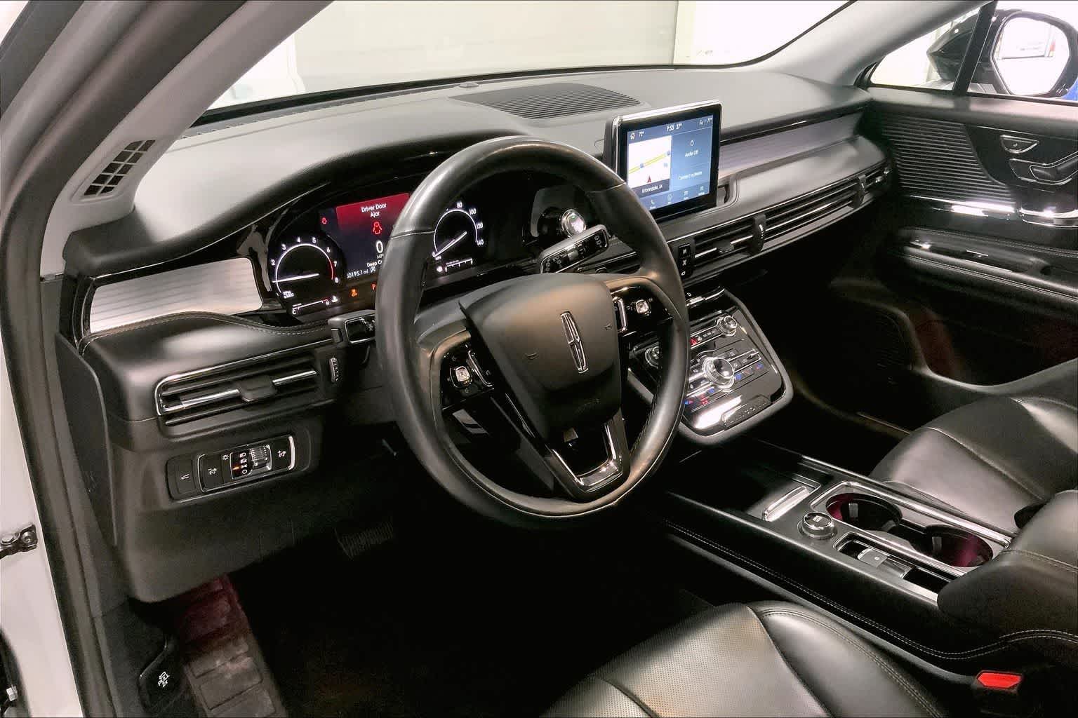 Thumbnail: 2021 Lincoln Corsair - 2