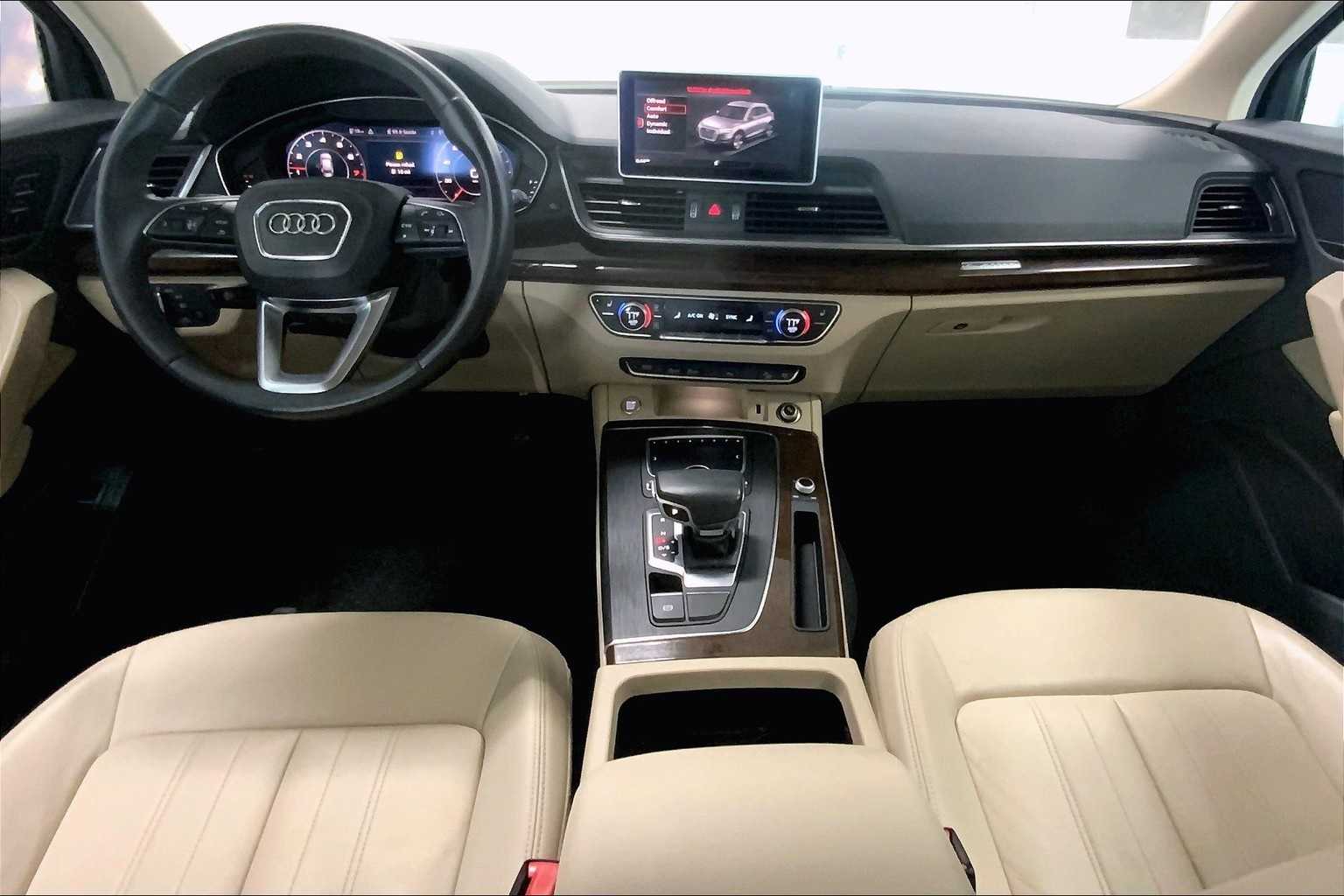 Thumbnail: 2020 Audi Q5 - 9