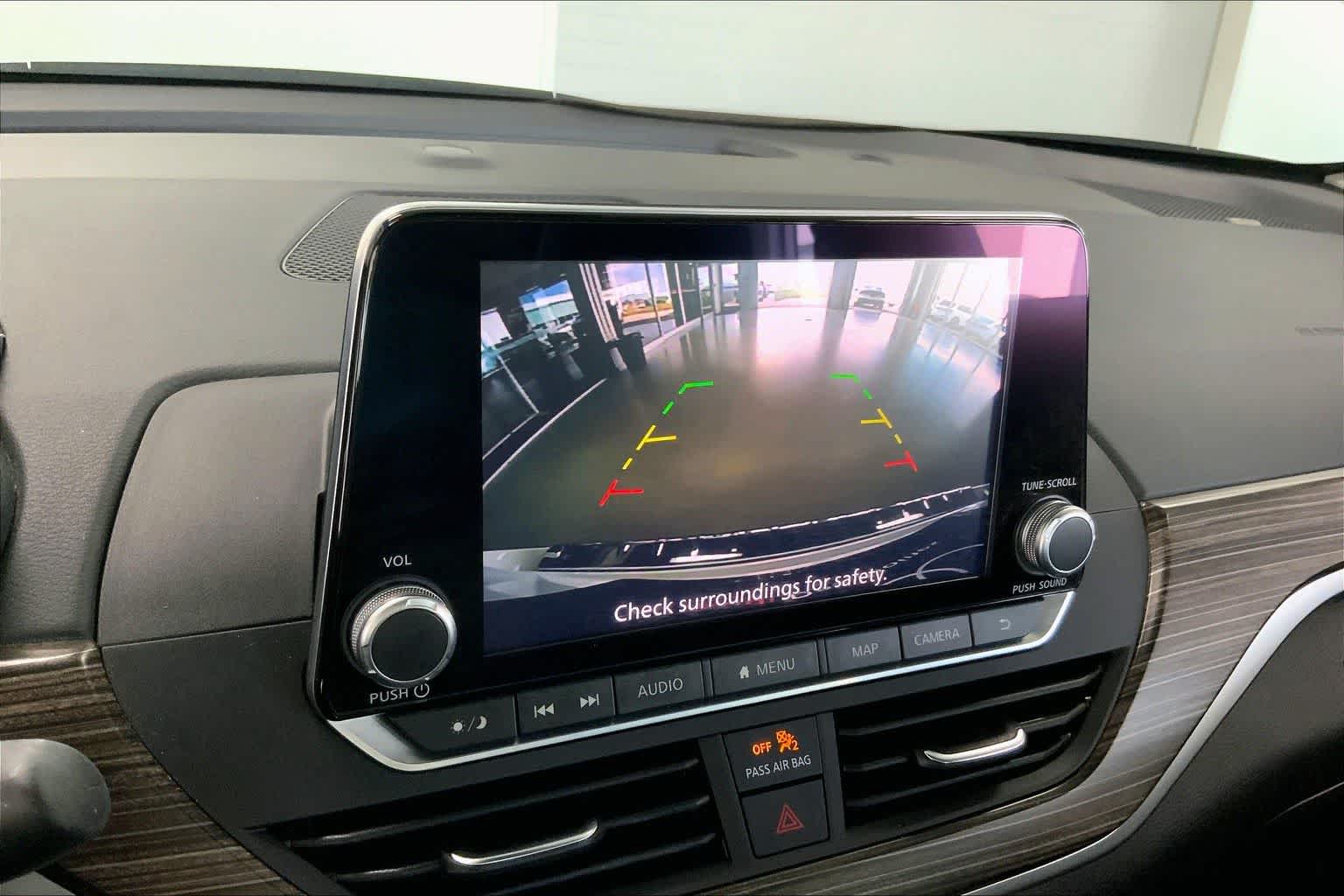 Thumbnail: 2022 Nissan Altima - 24