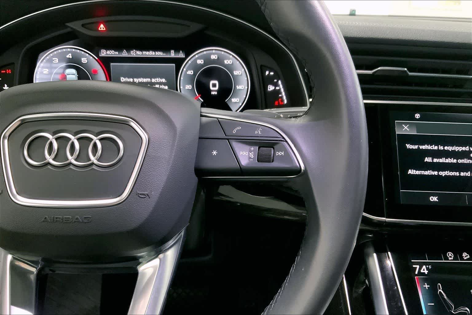 Thumbnail: 2023 Audi Q7 - 23