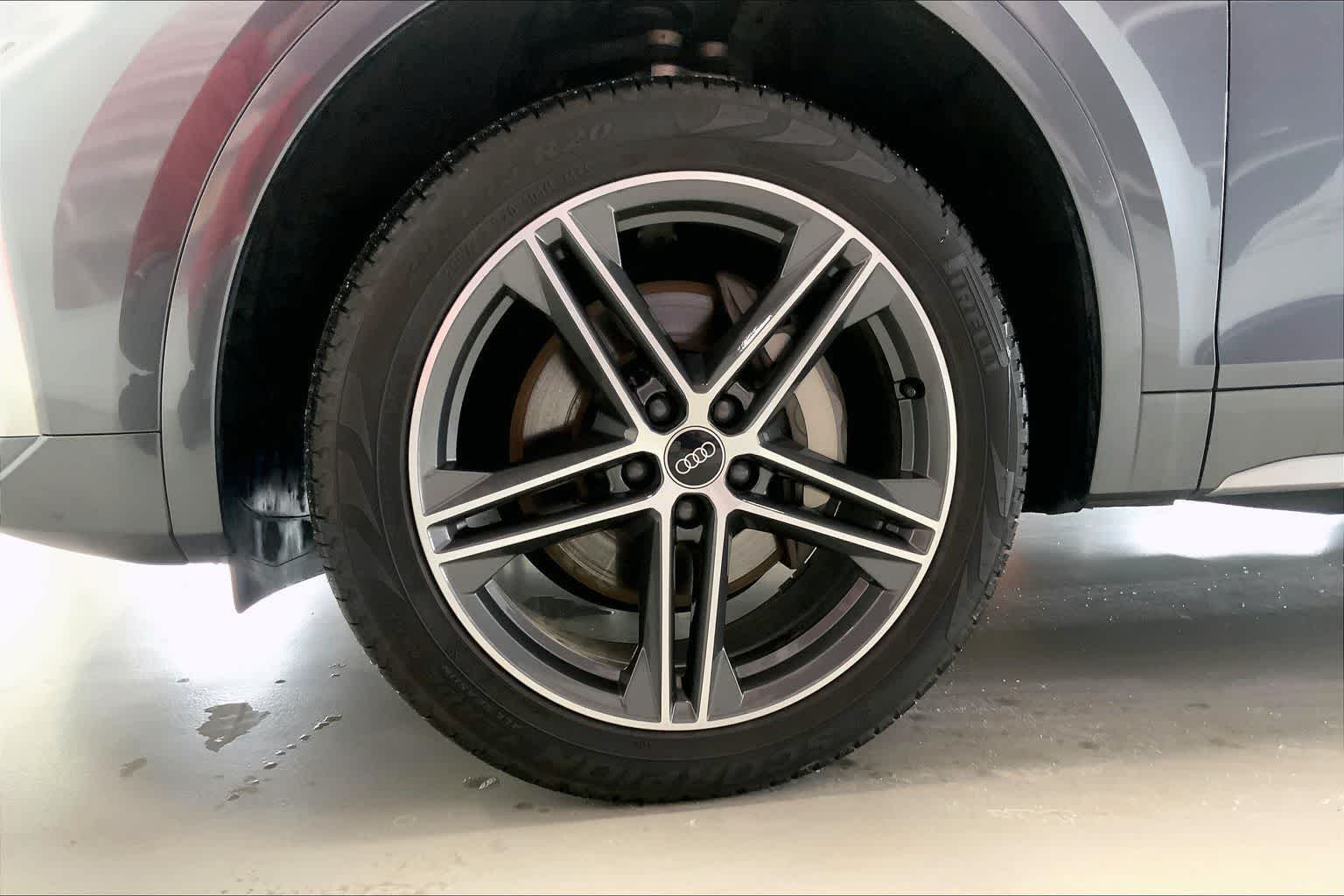 Thumbnail: 2025 Audi Q5 - 8